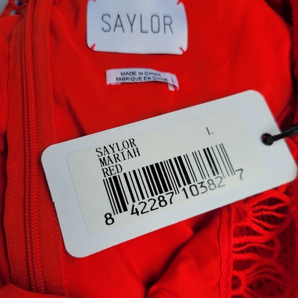 Saylor Lace Mariah Dress Large NWT - Picture 4 of 8